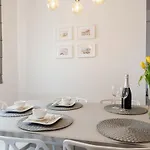 Villa Charm
